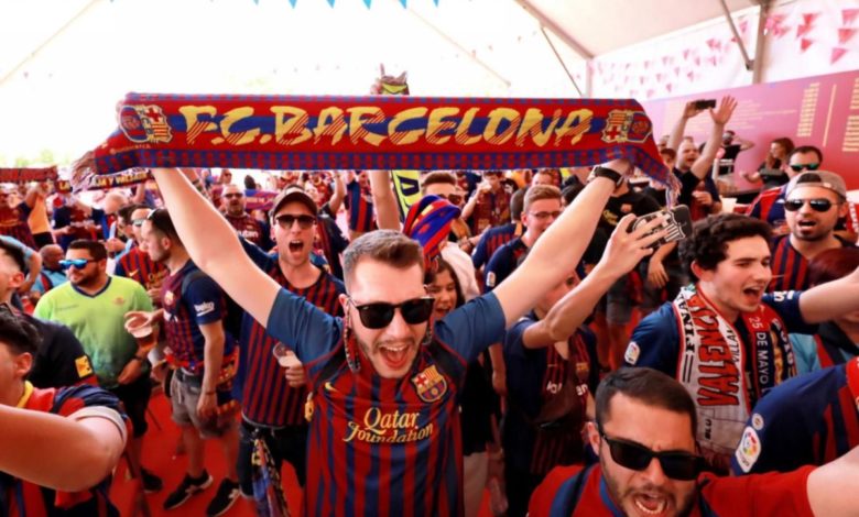 Fan Barca gọi là gì? Vì sao CĐV Barcelona lại gọi nhau như vậy?